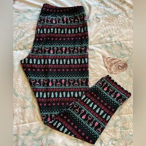 Apt 9 Holiday Wine Leggings